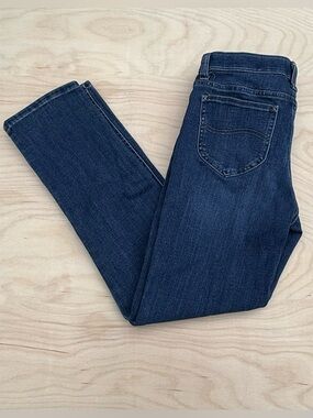 Lee Slim Fit Straight Leg Mid Rise Blue Jeans Denim Pants Women size 8 Medium